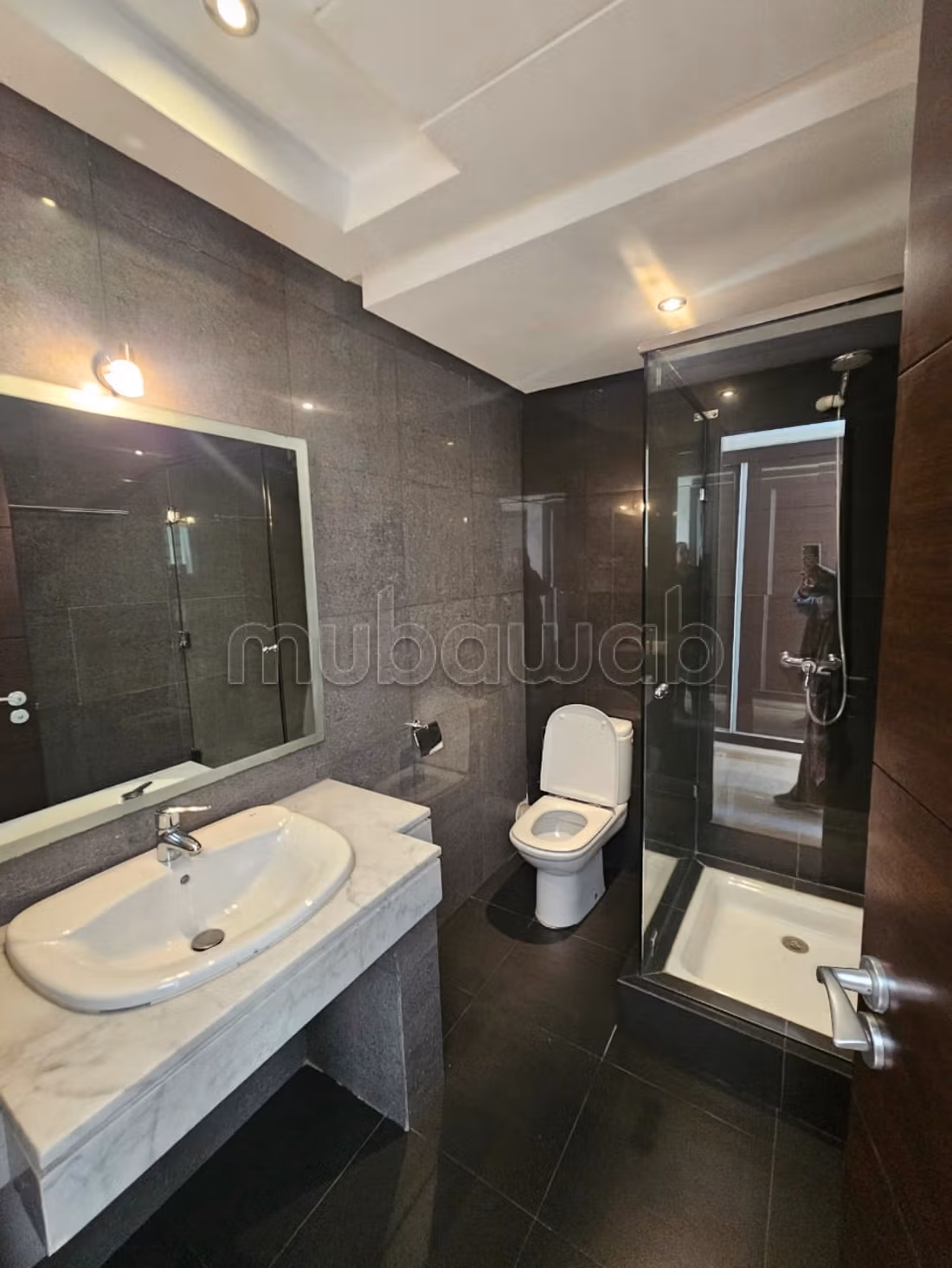 Villa for rent in Ain Diab for 35000 dirhams