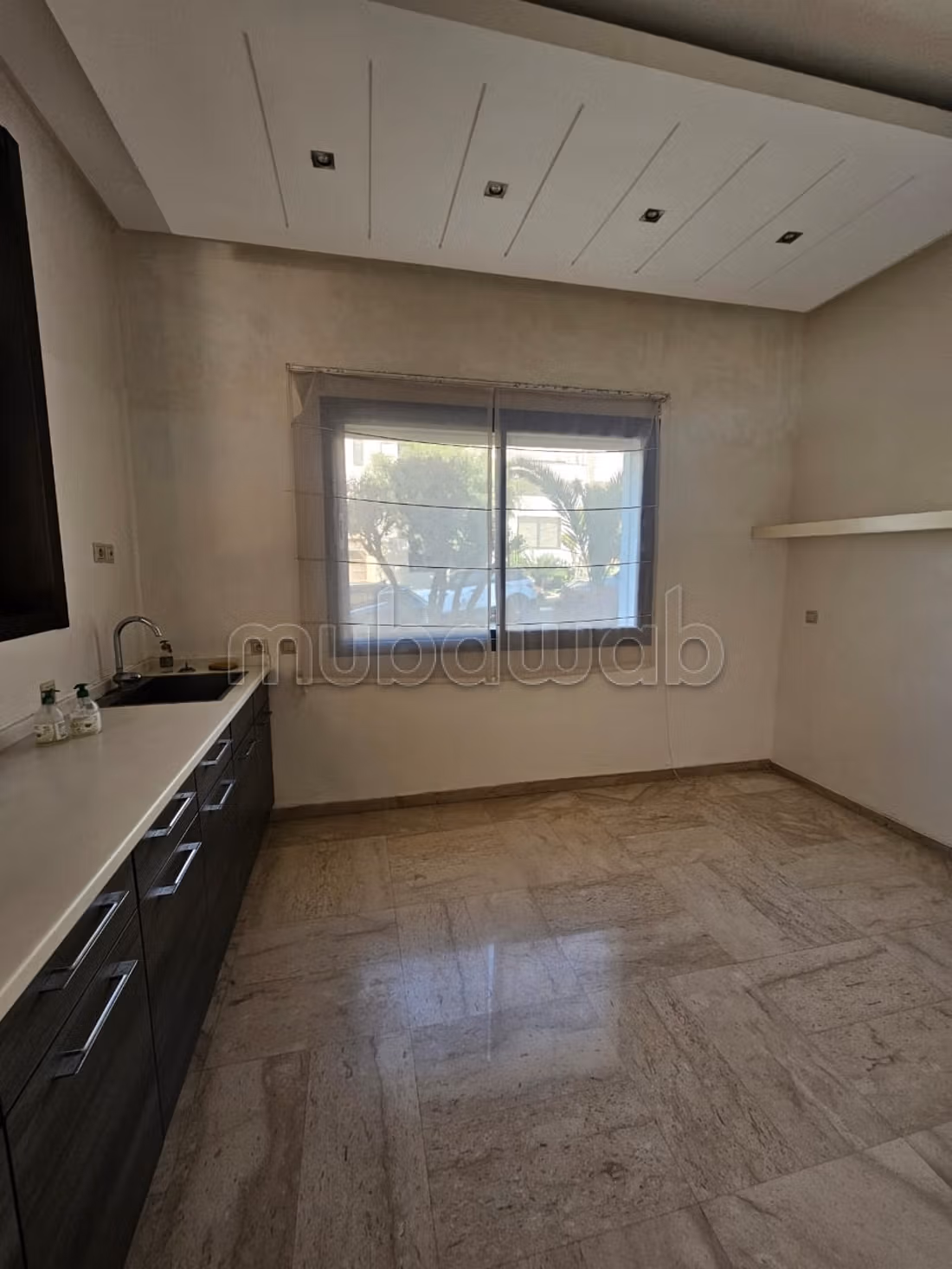 Villa for rent in Ain Diab for 35000 dirhams