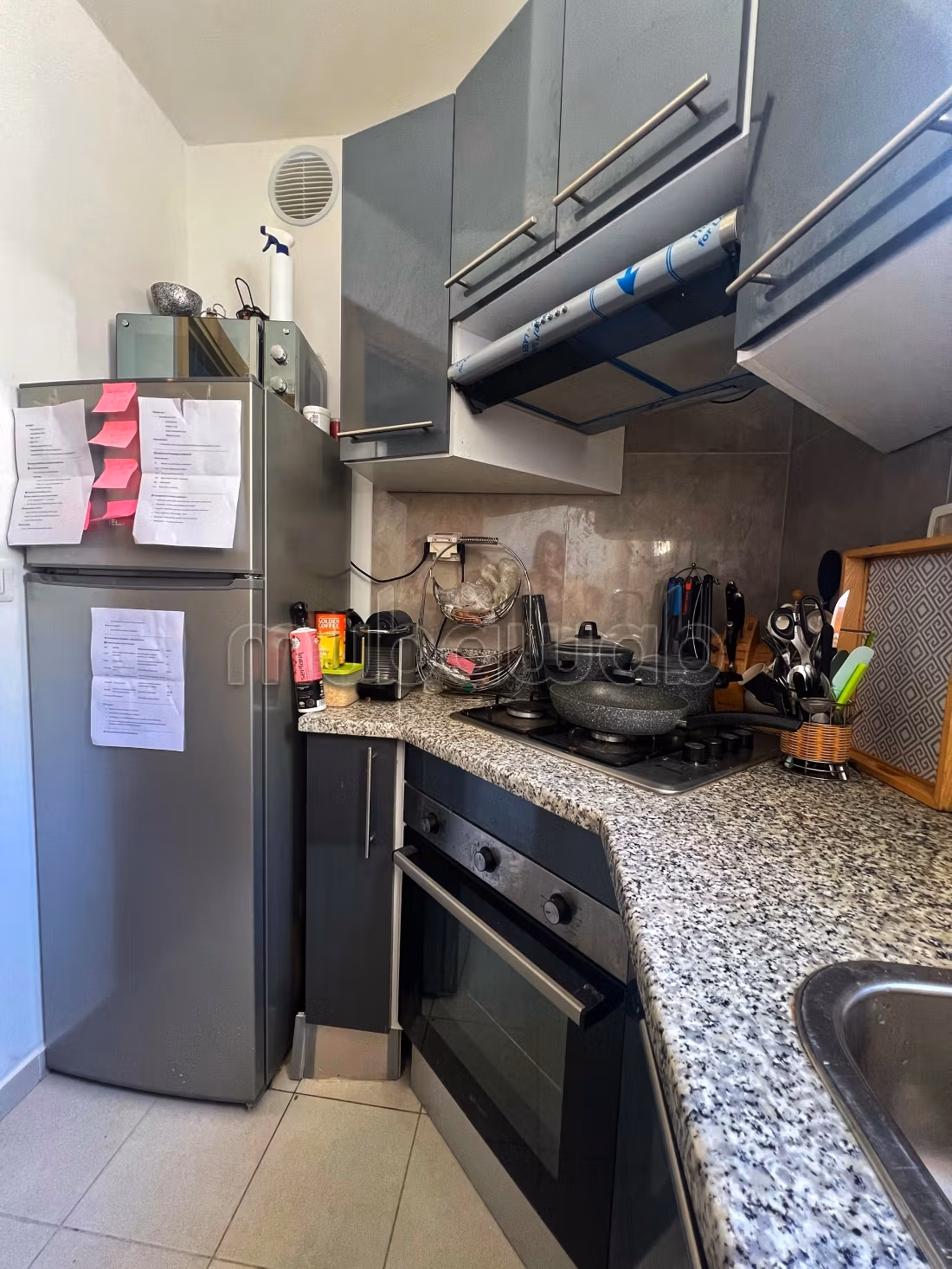 Bellissimo appartamento in affitto a Sidi Frej. 1 camera da letto. Arredato