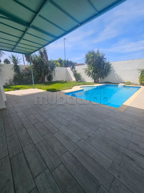 Villa for rent, empty in Ain Diab 38000dh