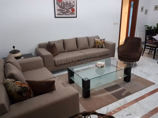 Un beau appartement s3 Richement meublé