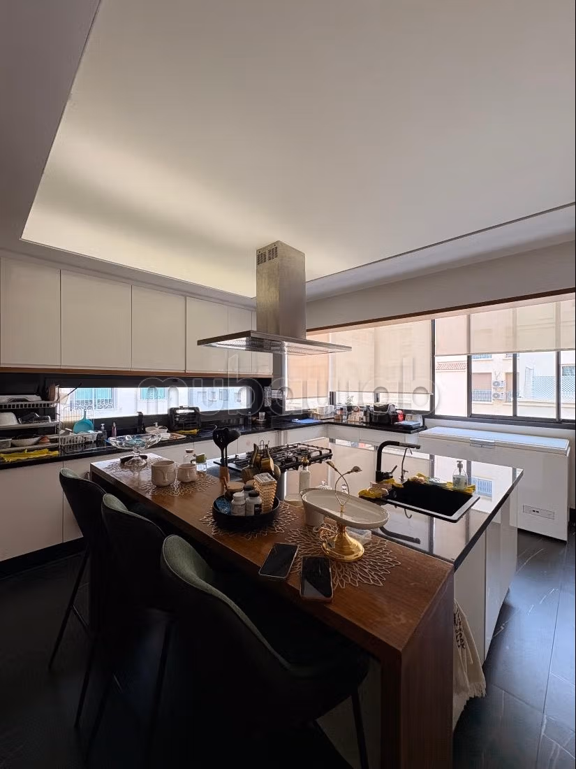 High-end apartment on Boulevard d’Anfa