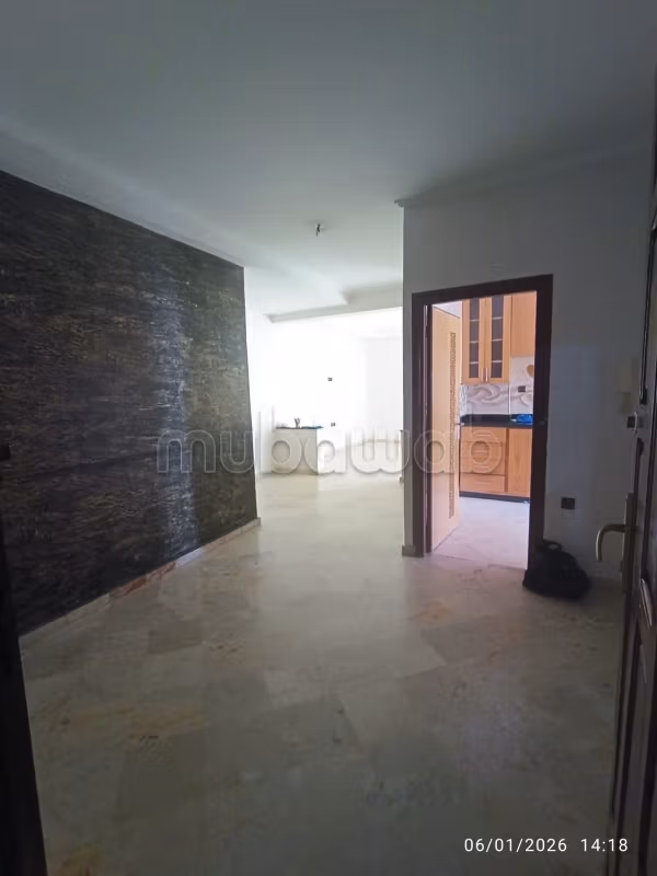 Appartamento con 3 camere da letto disponibile per affitto il 2 marzo