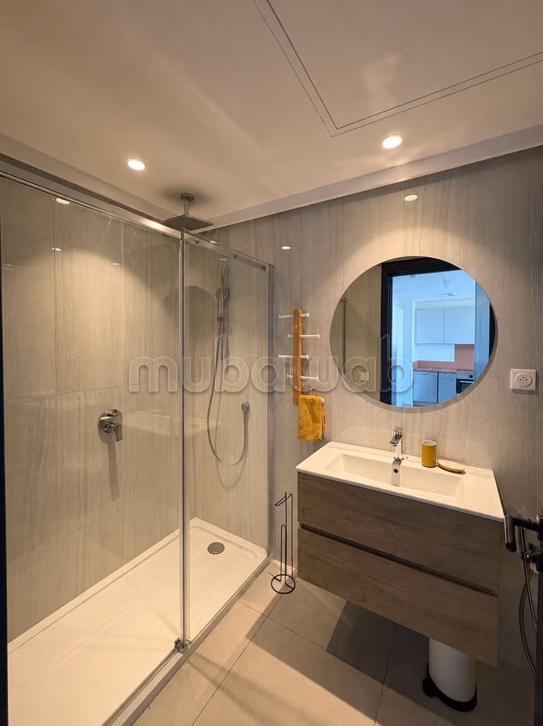 Studio en location à CFC — 6