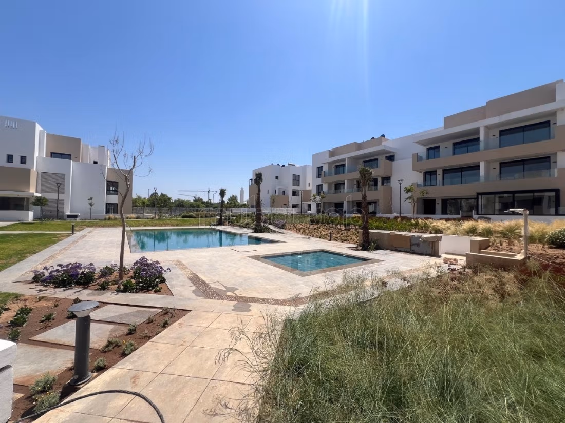 Rez de chaussé à louer à Bouskoura — 2