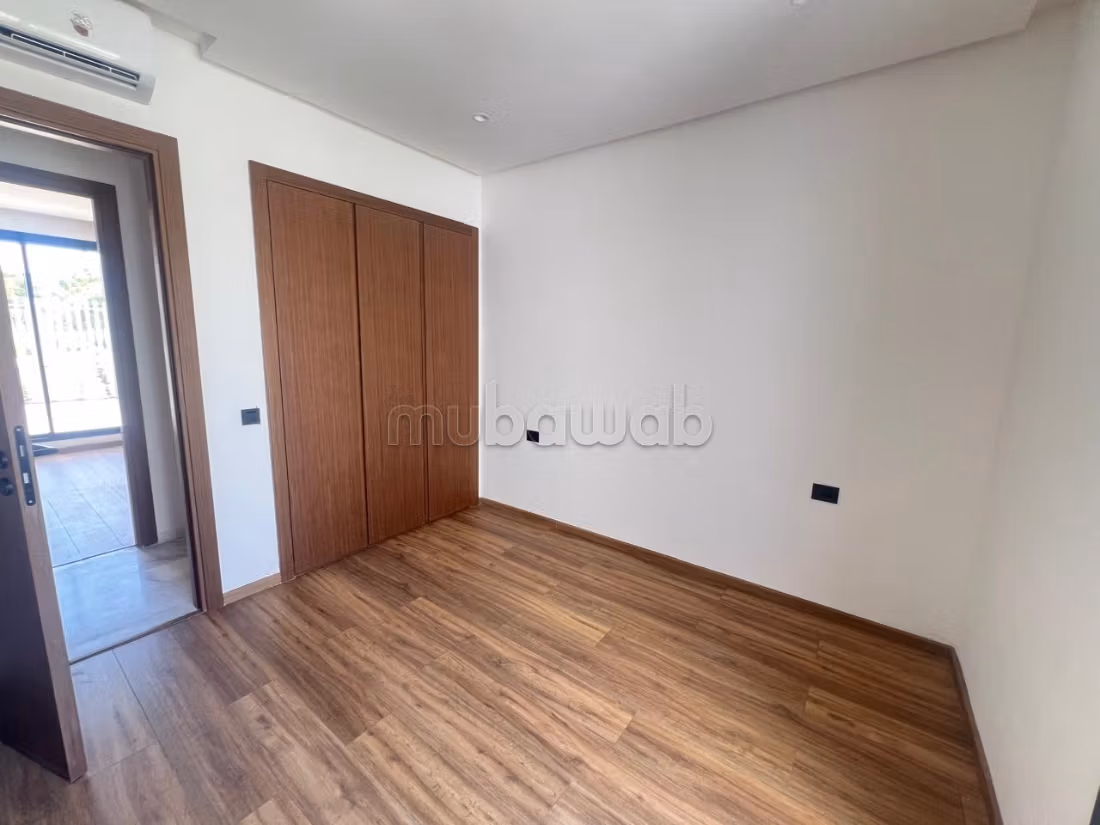 Appartement 170 m² à Ville Verte — 22