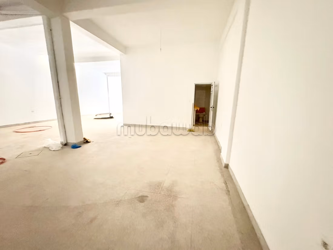 Local commercial en vente à Hay Dakhla.
Surface de 150 m²