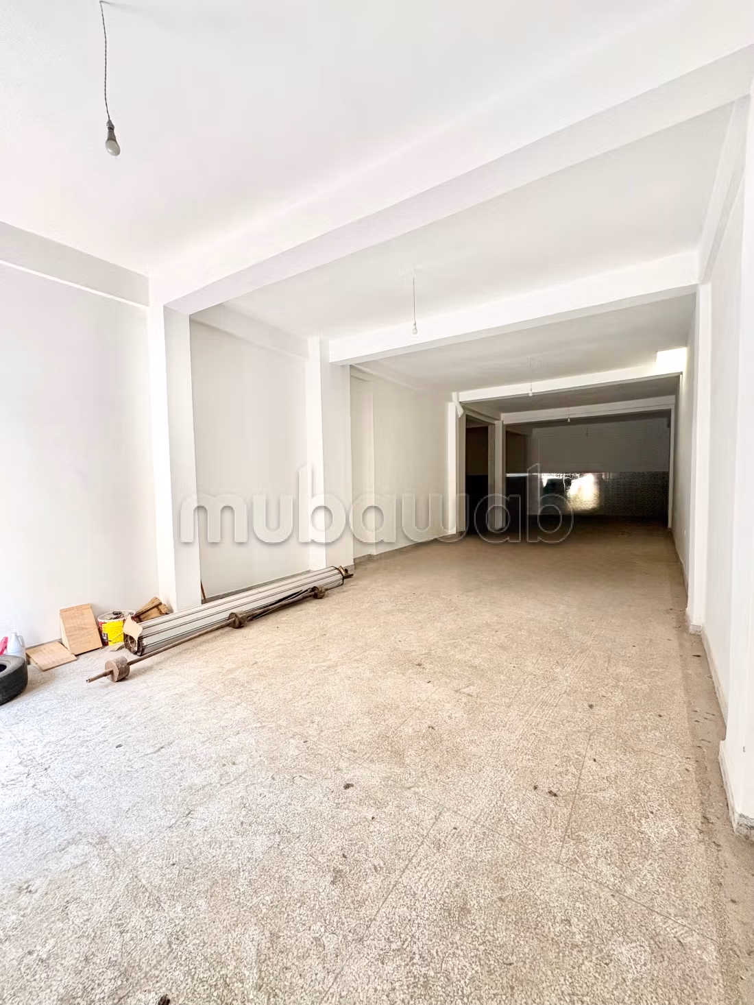 Local commercial en vente à Hay Dakhla.
Surface de 150 m²