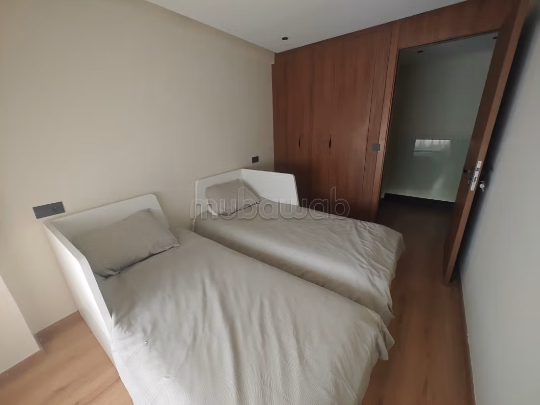 Appartement 80 m² à Franceville — 8