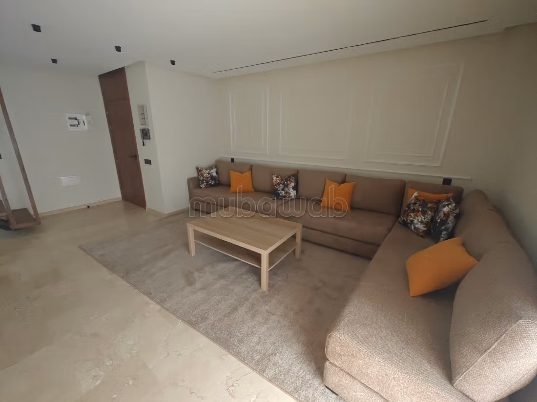 Superbe Duplex Meublé à France Ville 
abdelmoumen — 2