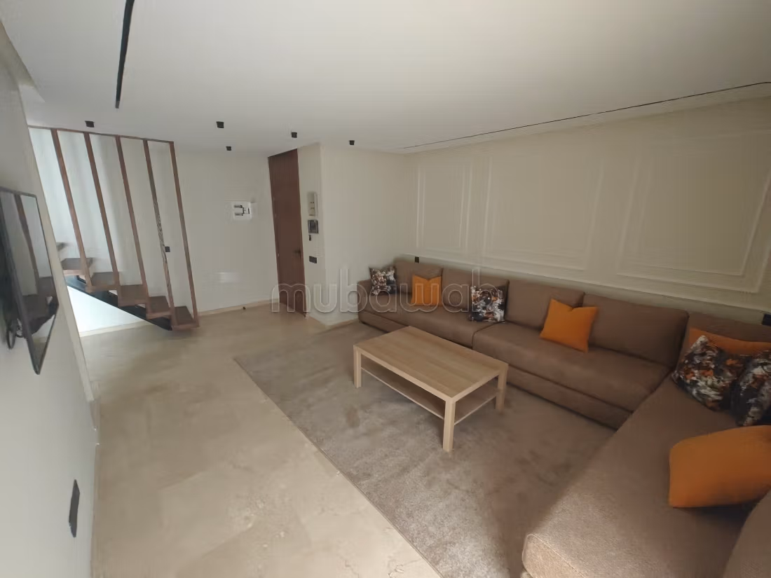 Superbe Duplex Meublé à France Ville 
abdelmoumen