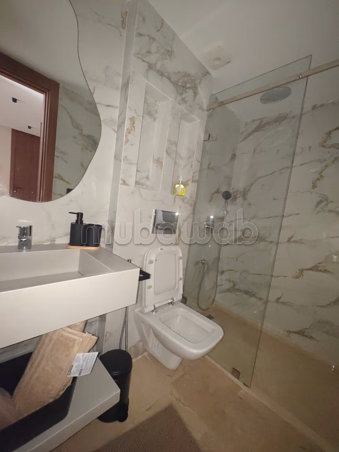 Superbe Duplex Meublé à France Ville 
abdelmoumen — 6