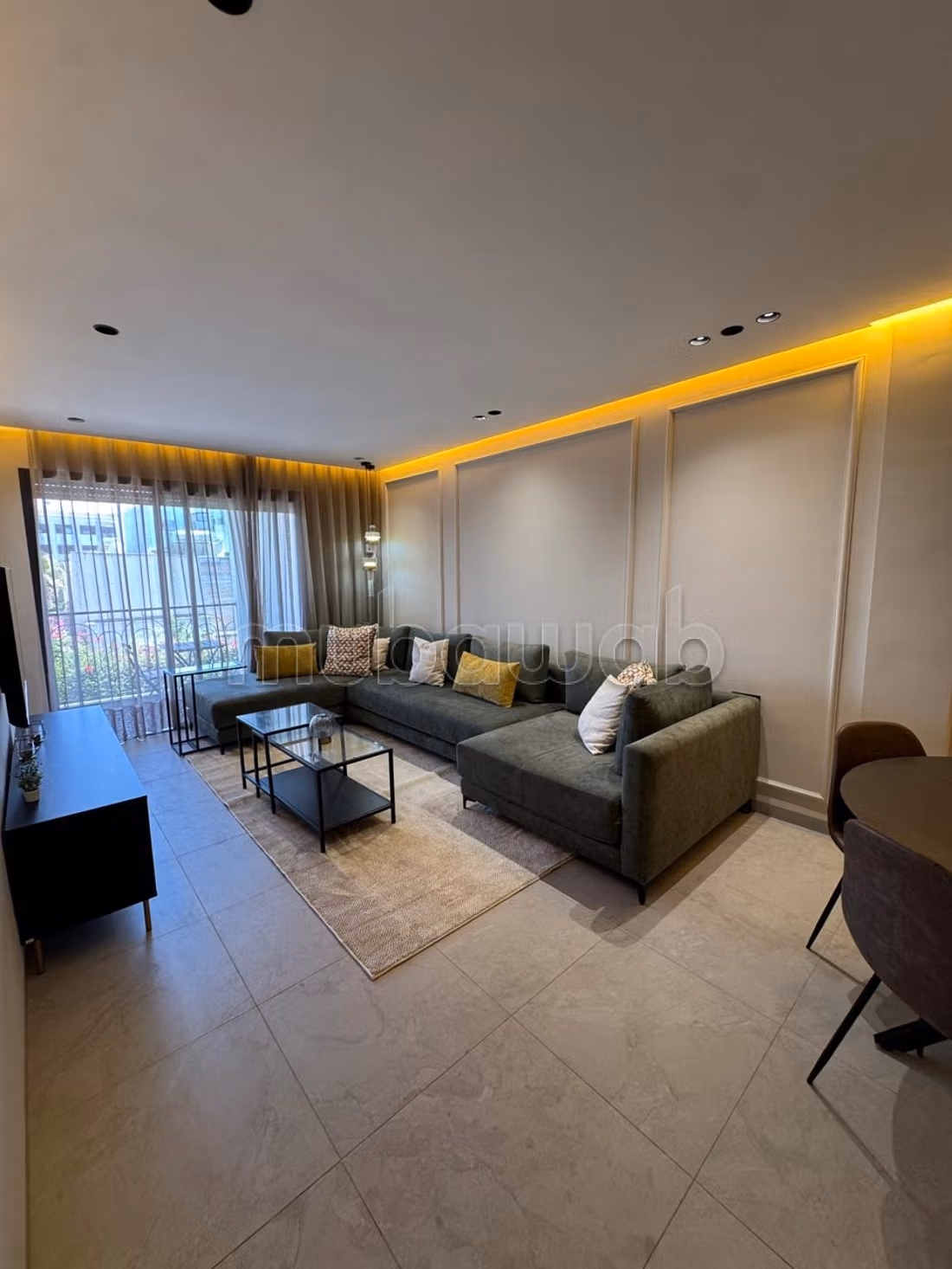 Gemeubileerde studio te huur - Riviera