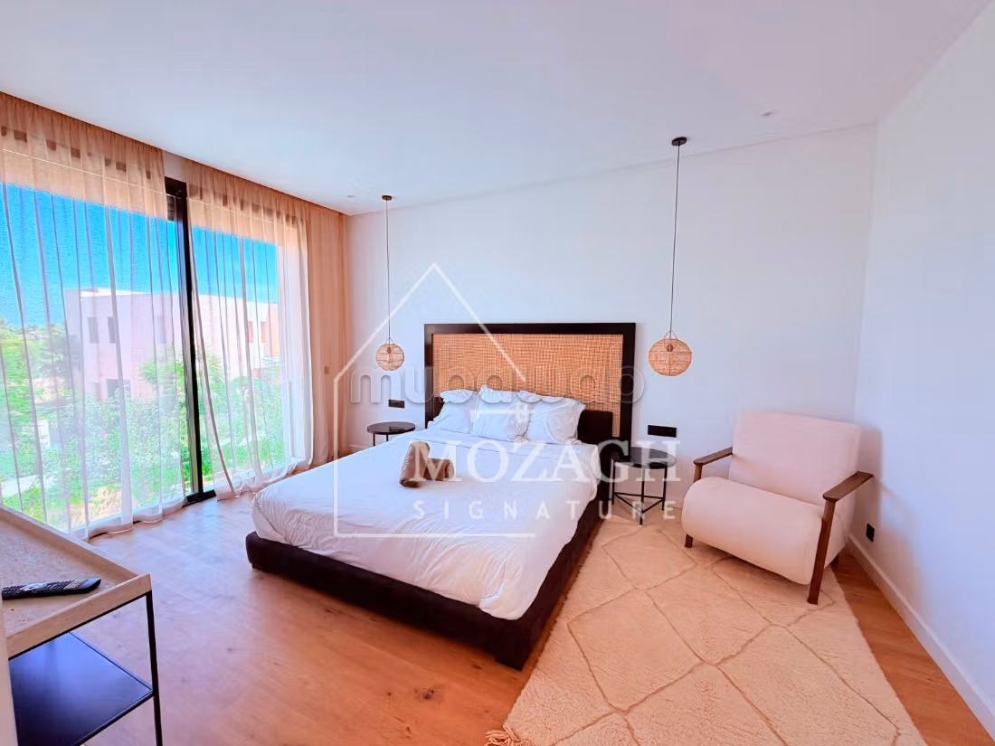 Charming modern villa with private pool