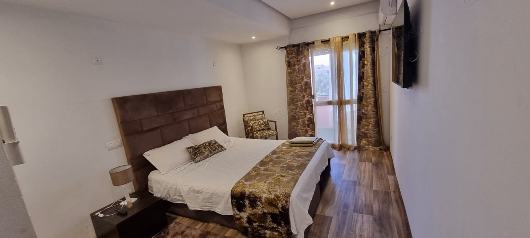 Appart meublé hivernage modern ch 214 M 3 CH 3 WC