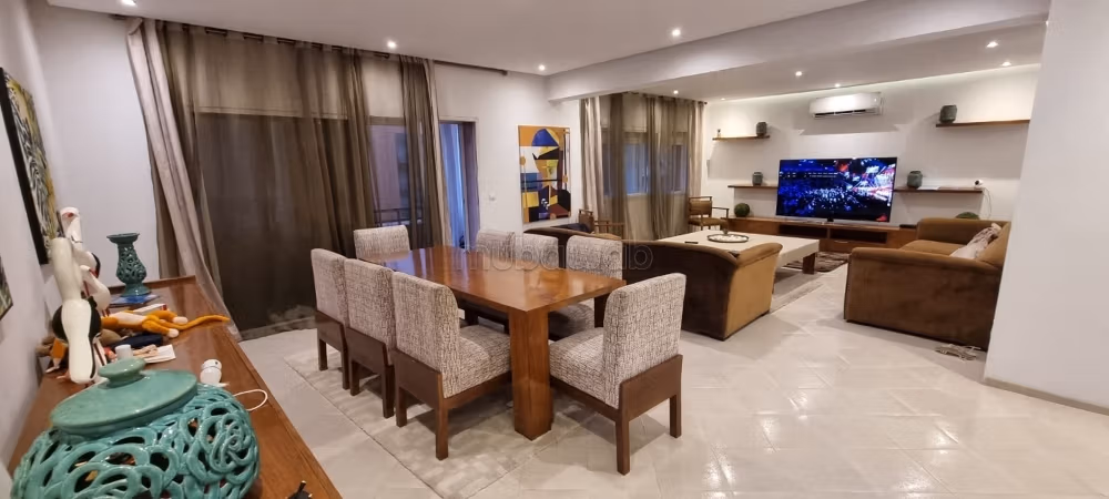 Modern furnished apartment Hivernage ch 204 M 3 BR 3 BA