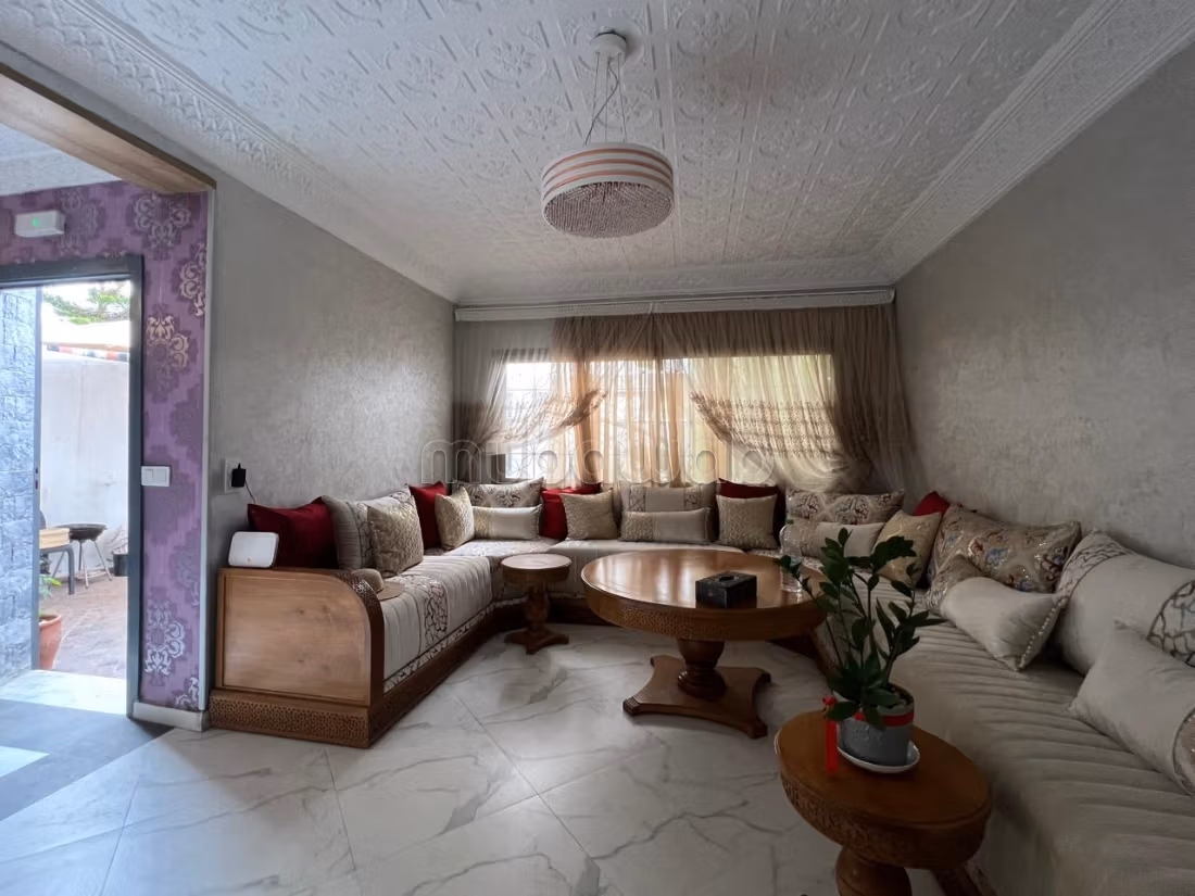 Villa Moderne Meublée Proche du Souk Moderne