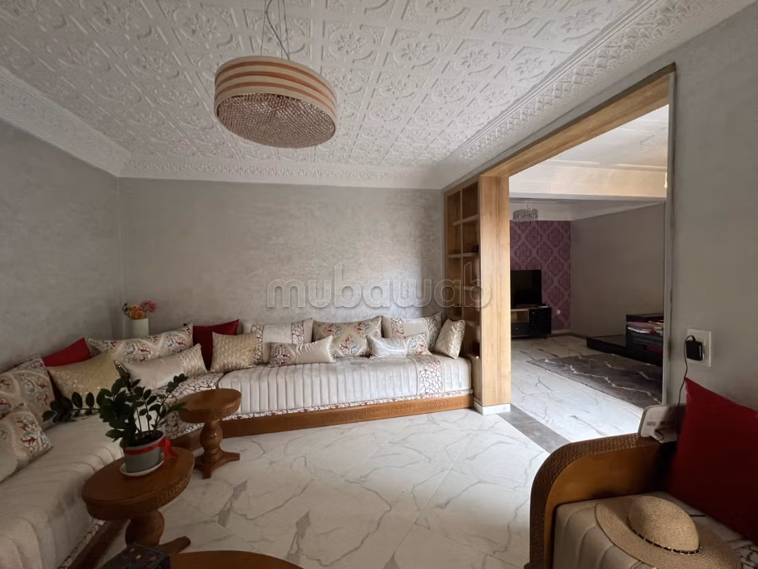 Villa Moderne Meublée Proche du Souk Moderne