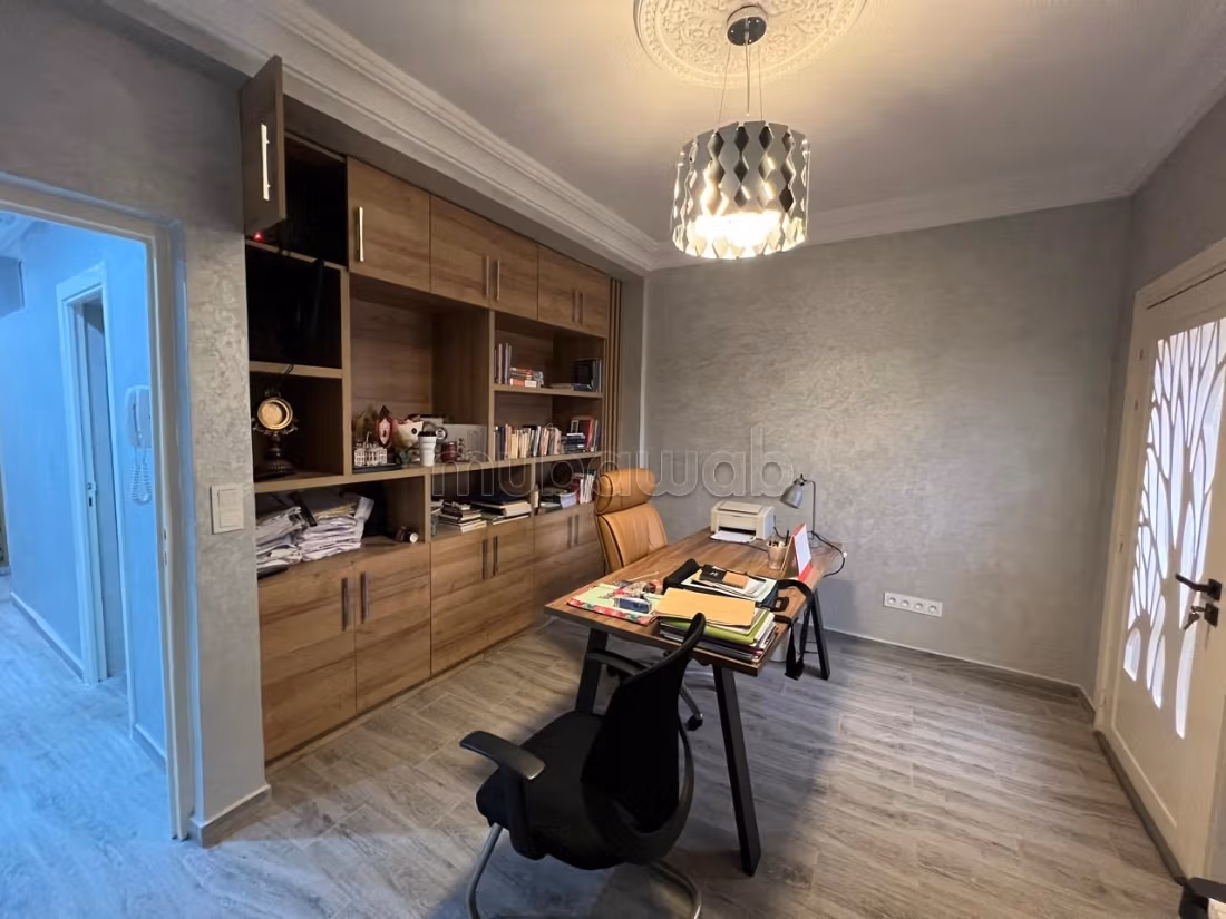 Villa Moderne Meublée Proche du Souk Moderne