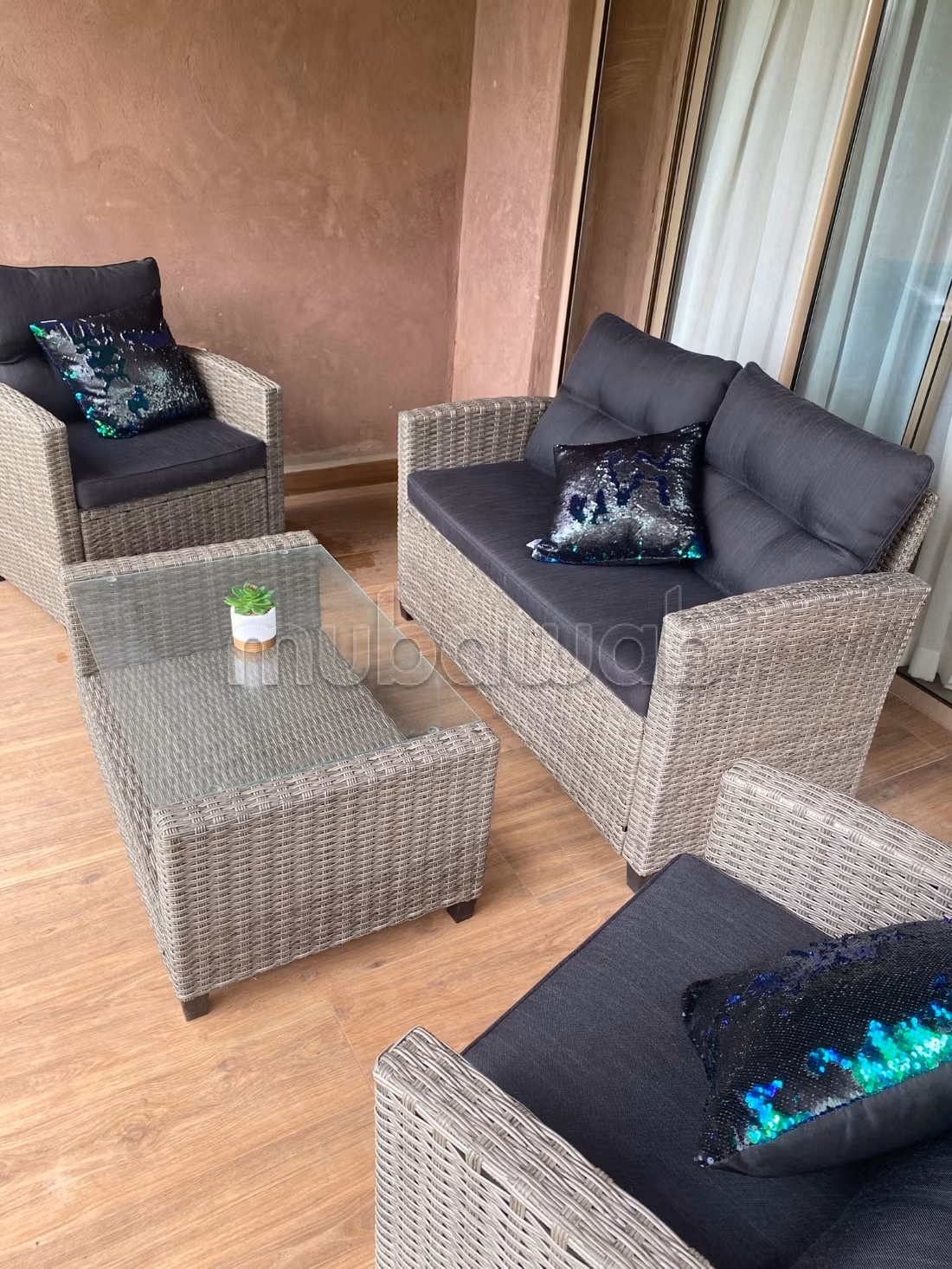 Très joli appartement rez de jardin à louer — 2