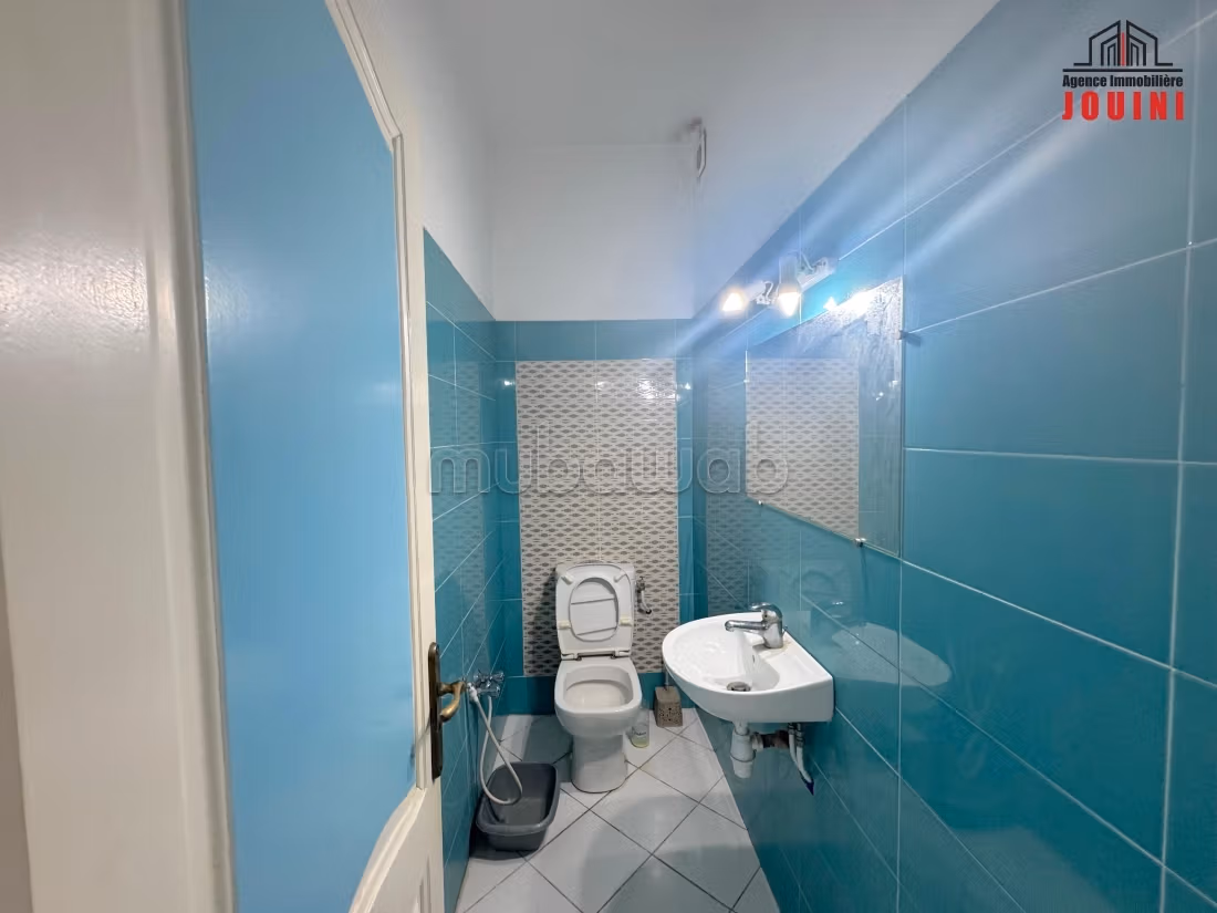 Casa 466 m² Con Grande Giardino a Mornag