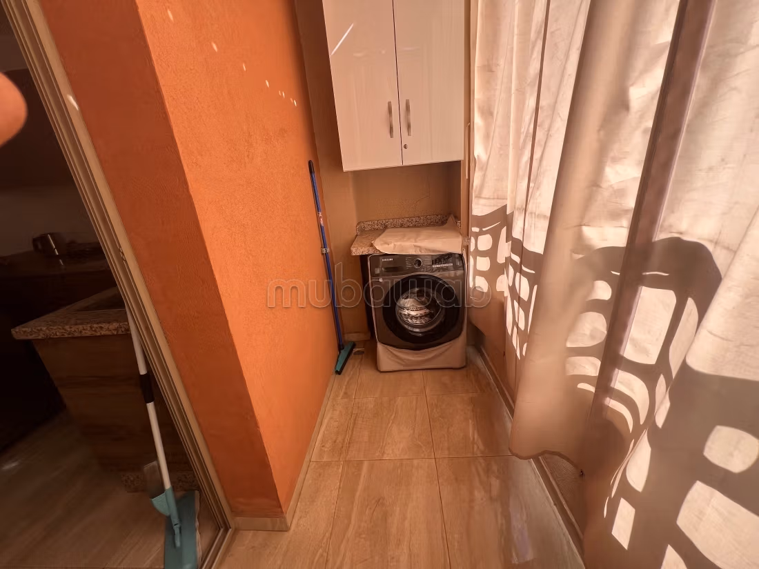 Bel appartement en location à Route Casablanca.
Surface de 55 m².
Bien meublé — 5