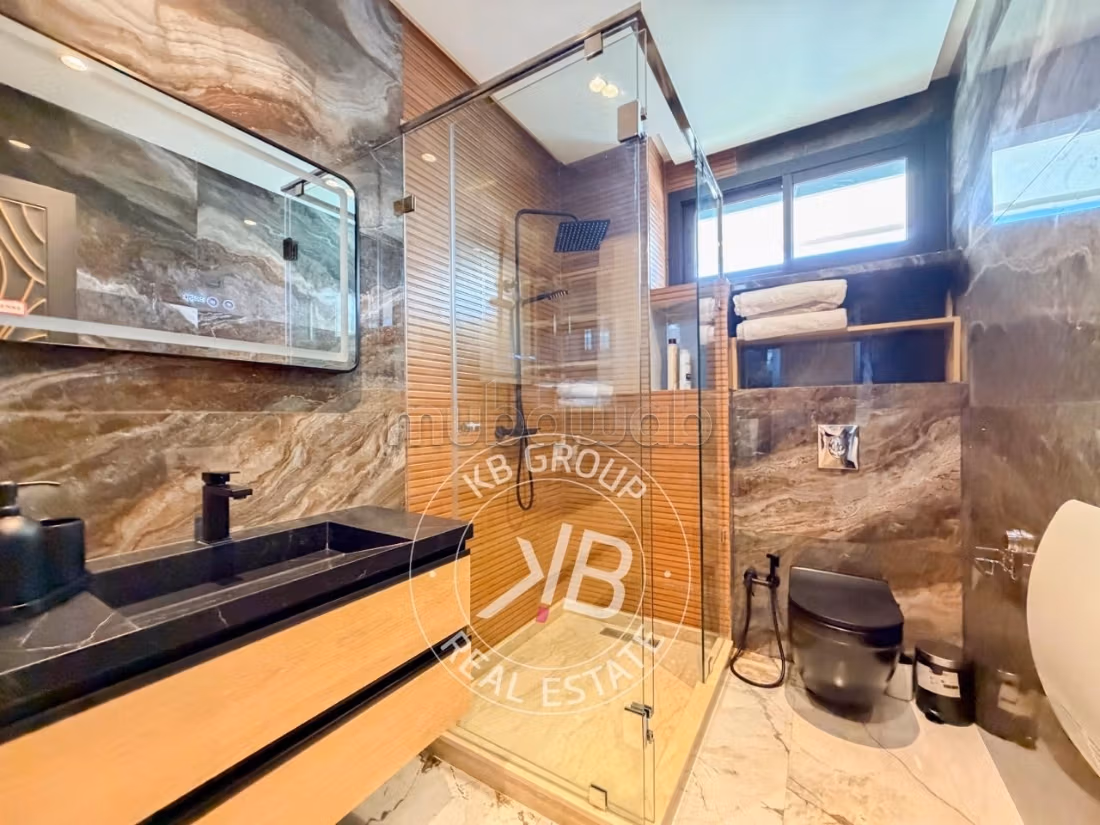 Splendide villa à vendre à Souissi. 
6 pièces