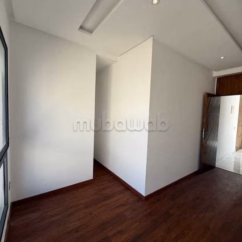 Appartamento in Affitto di 79,0 m² a Casablanca, Ospedali