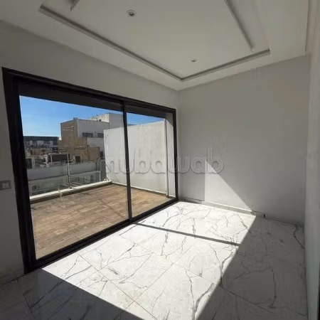 Appartamento in Affitto di 79.0 m² a Casablanca, Derb Ghalef
