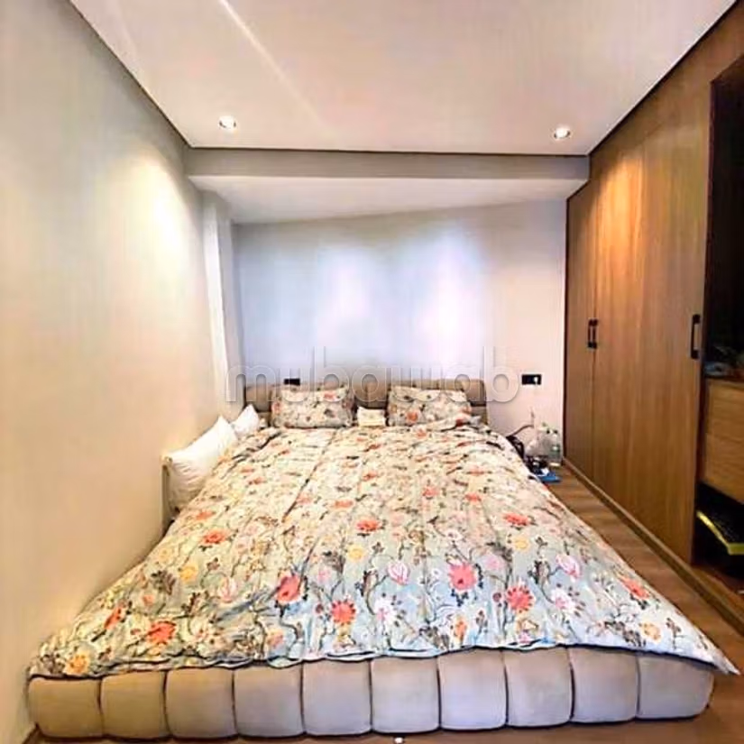 Appartamento in Affitto di 100.0 m² a Casablanca, Bourgogne Anfa