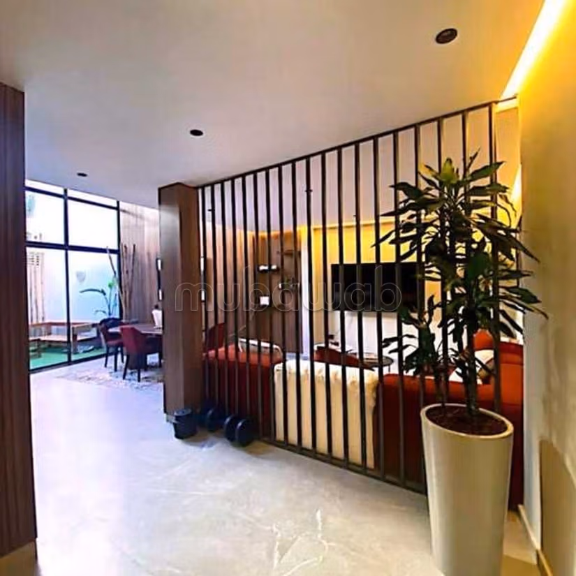 Appartamento in Affitto di 100.0 m² a Casablanca, Bourgogne Anfa