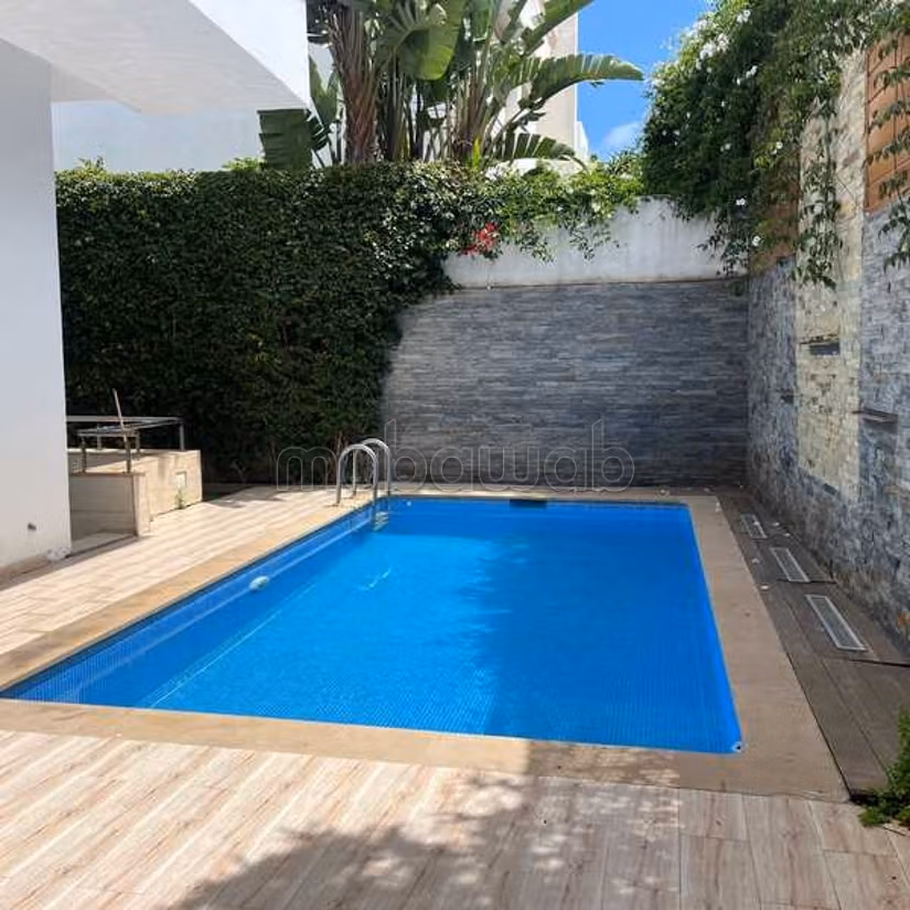 Villa Te Koop van 317.0 m² in Casablanca, Ain Diab