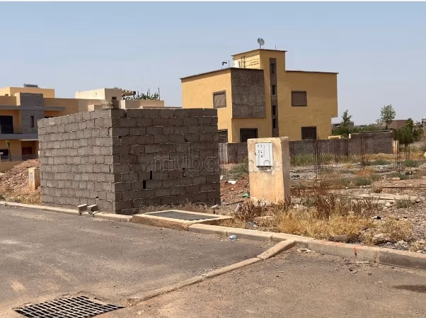 Terrain à vendre pour villa jumelée