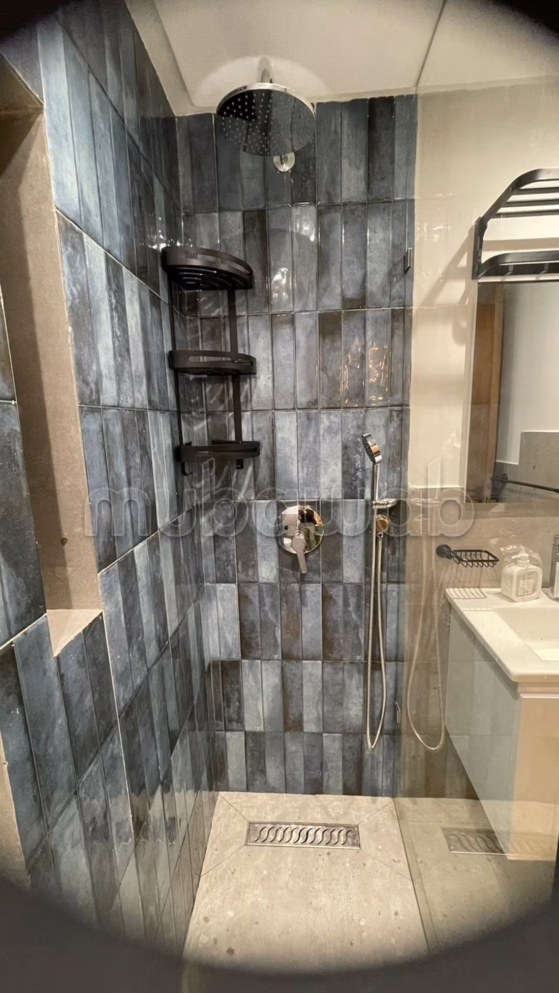 Bellissimo appartamento in affitto a Belvédère. Superficie di 56 m². Ben arredato