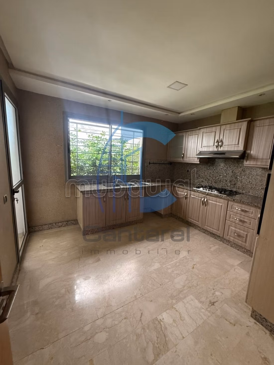Vente ou location appartement maarif — 3