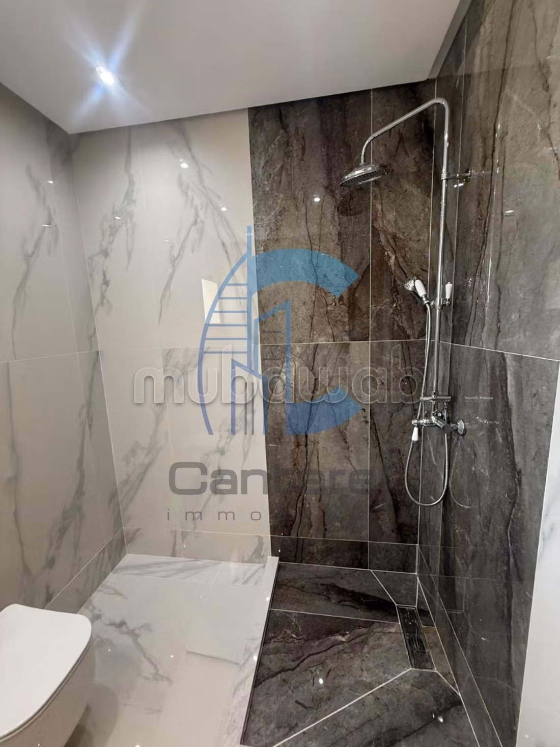 Elegant Apartment Location 2 Mars