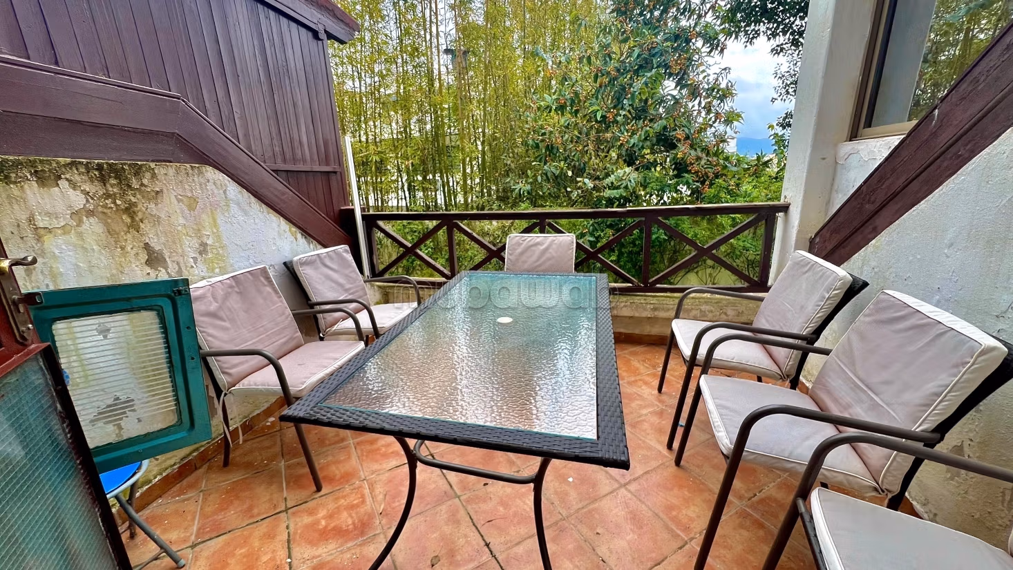 For sale: Apartment in Mertil. Total area 96 m². Pool and concierge service
