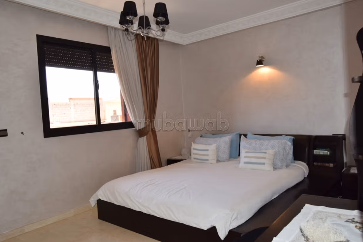 À vendre Appartement 140 m² avec 3Chbres 
Charaf Marrakech