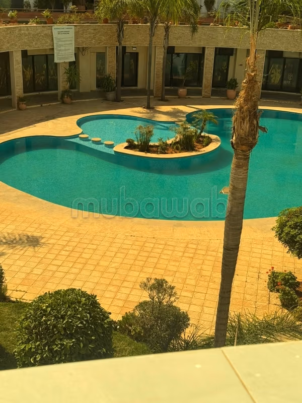 Eccezionale appartamento F4 arredato con terrazza nel cuore di Harhoura