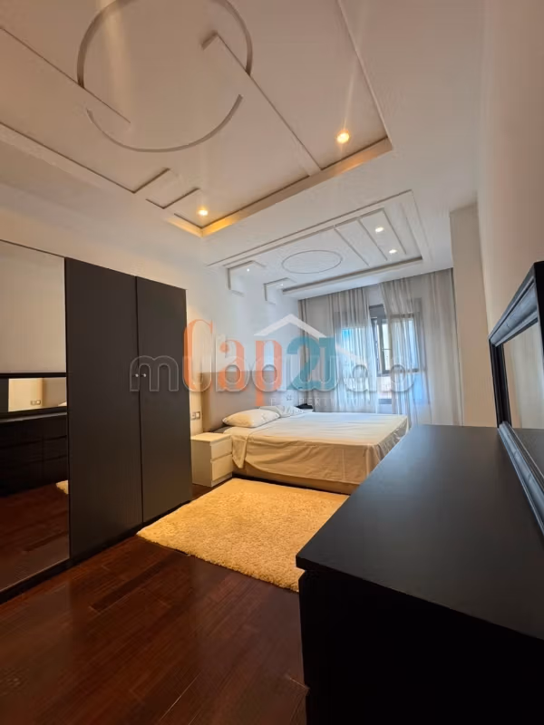 Lumineux appartement meublé à louer à Iberia