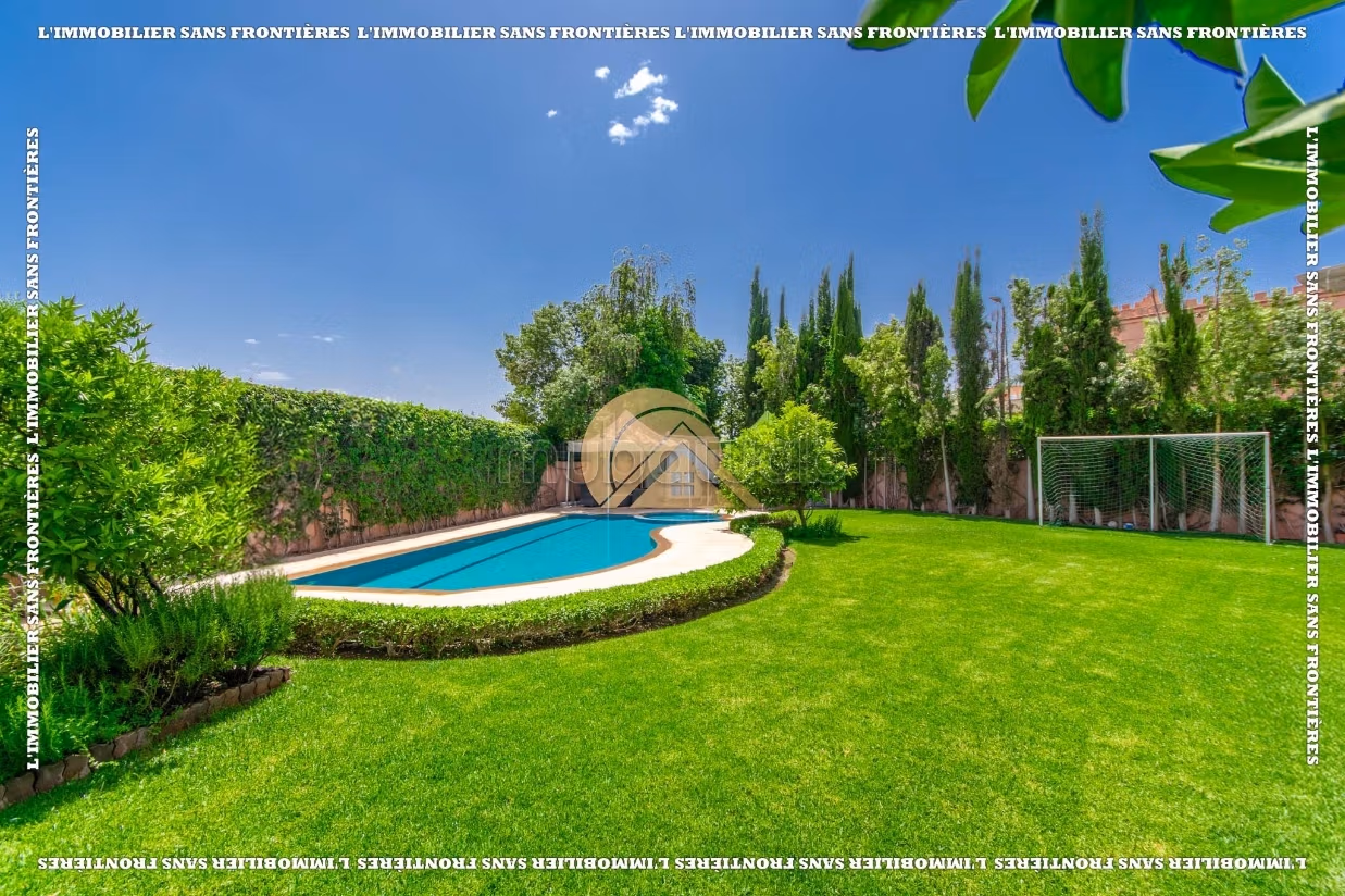 Villa arredata con giardino e piscina privata in vendita a Targa, Marrakech