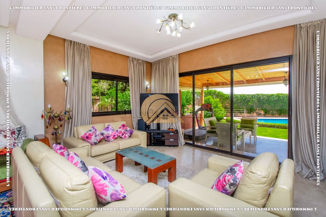 Villa arredata con giardino e piscina privata in vendita a Targa, Marrakech