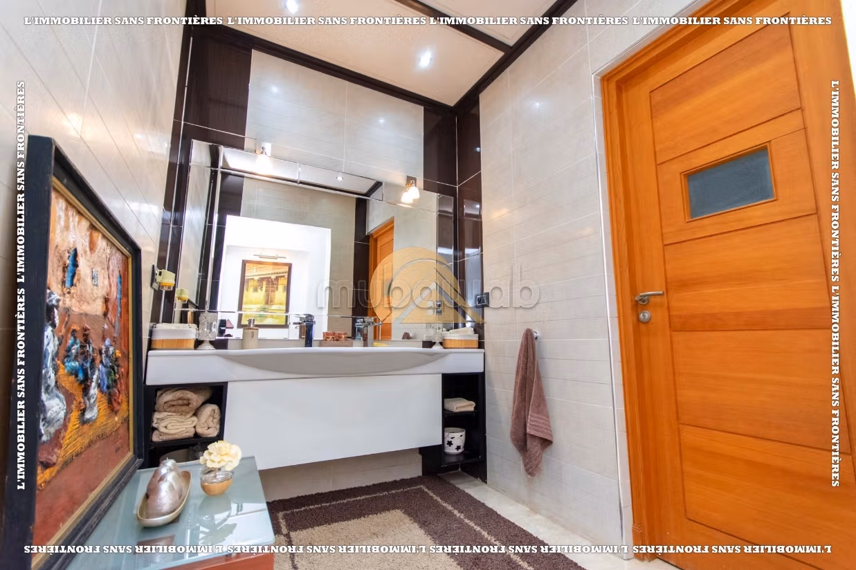 Villa arredata con giardino e piscina privata in vendita a Targa, Marrakech