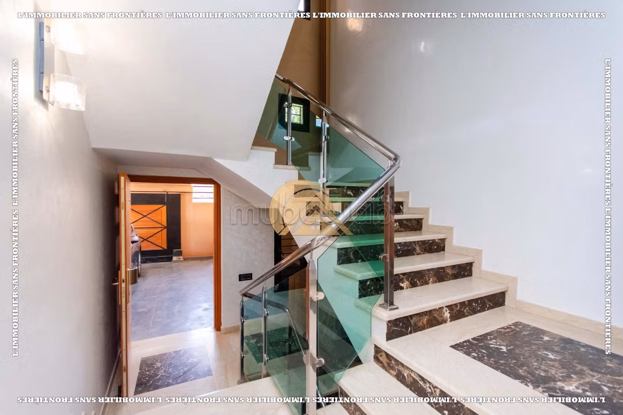 Villa arredata con giardino e piscina privata in vendita a Targa, Marrakech