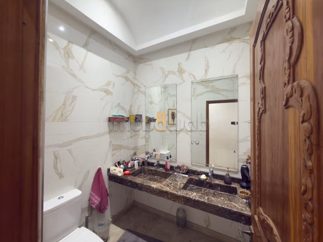 Superb Villa En Venta A Targa