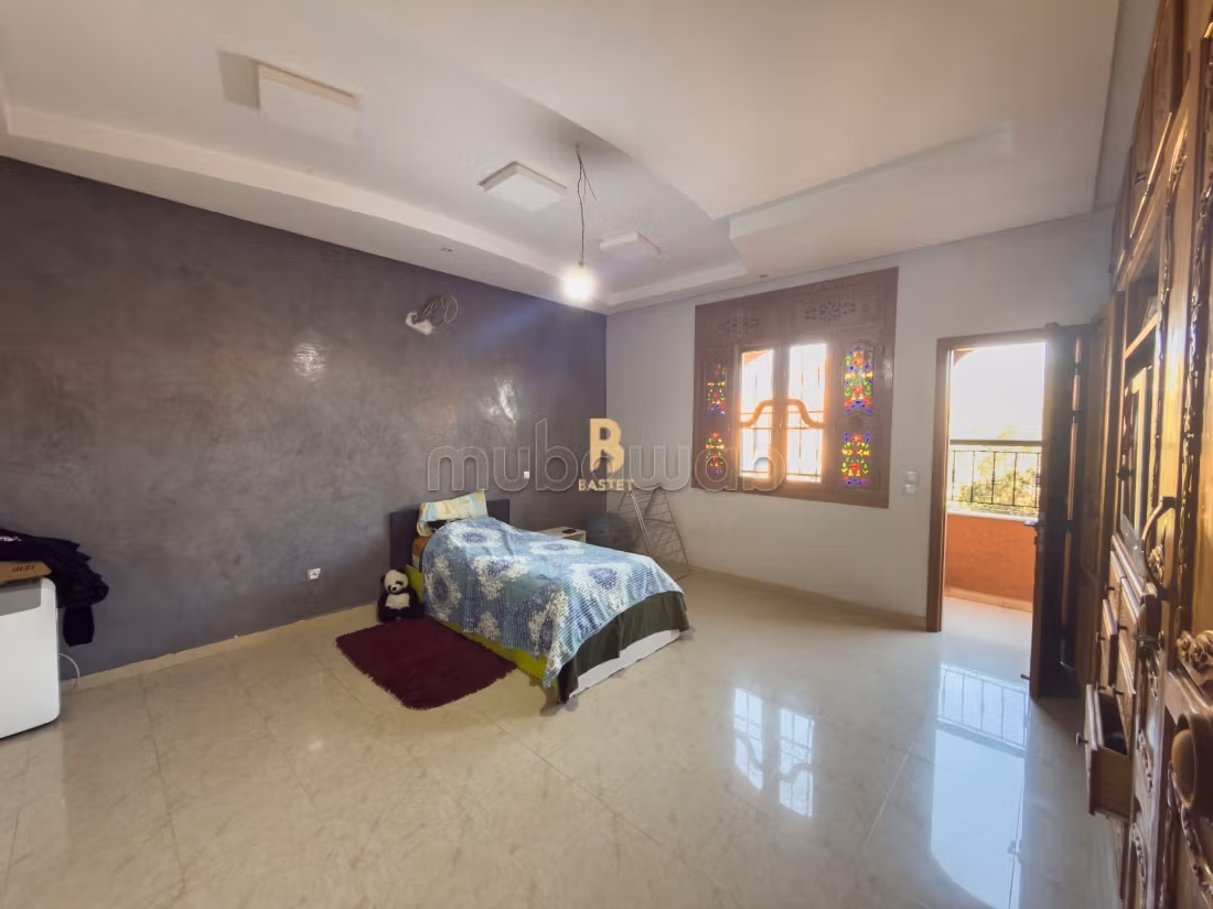 Superb Villa En Venta A Targa