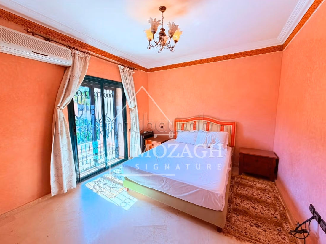 Magnifica villa con 4 camere a Targa