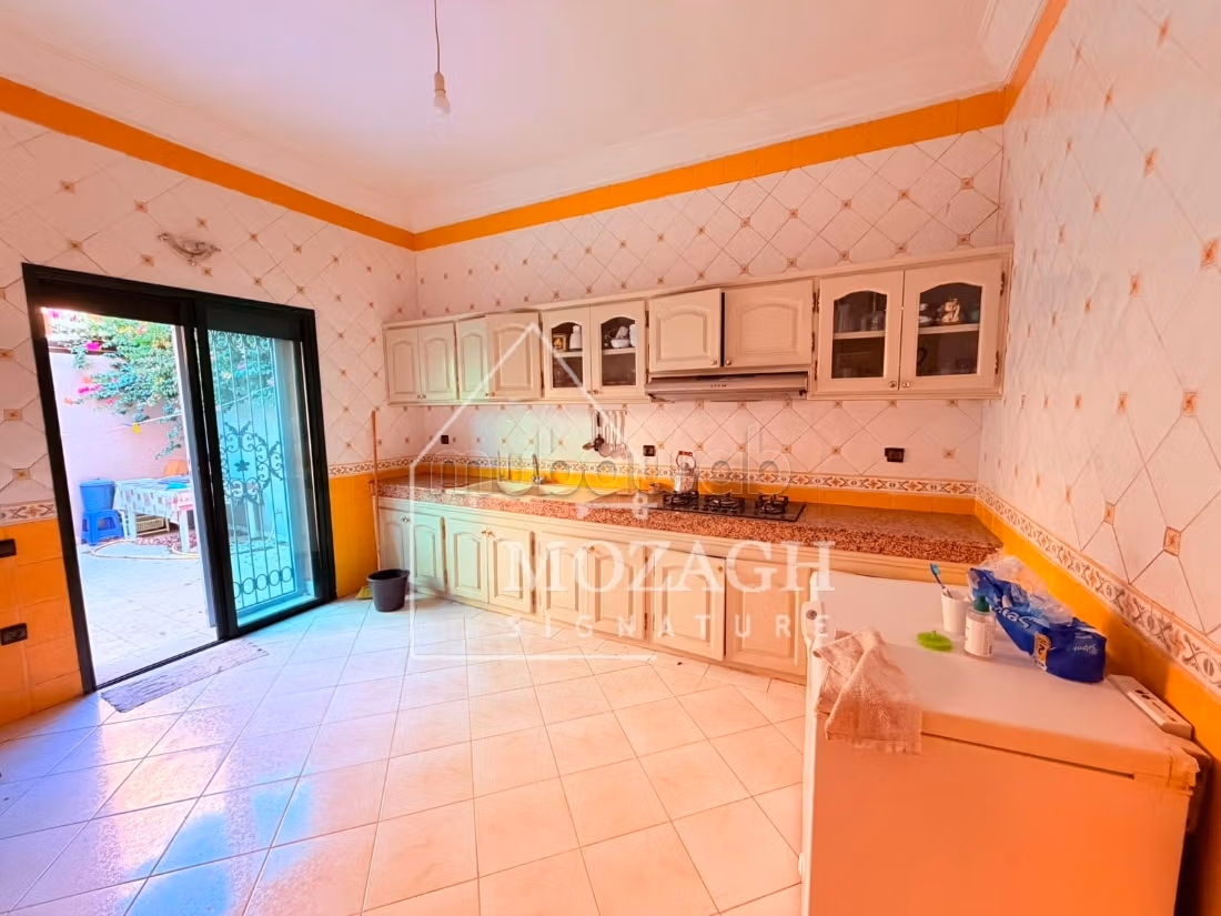 Magnifica villa con 4 camere a Targa
