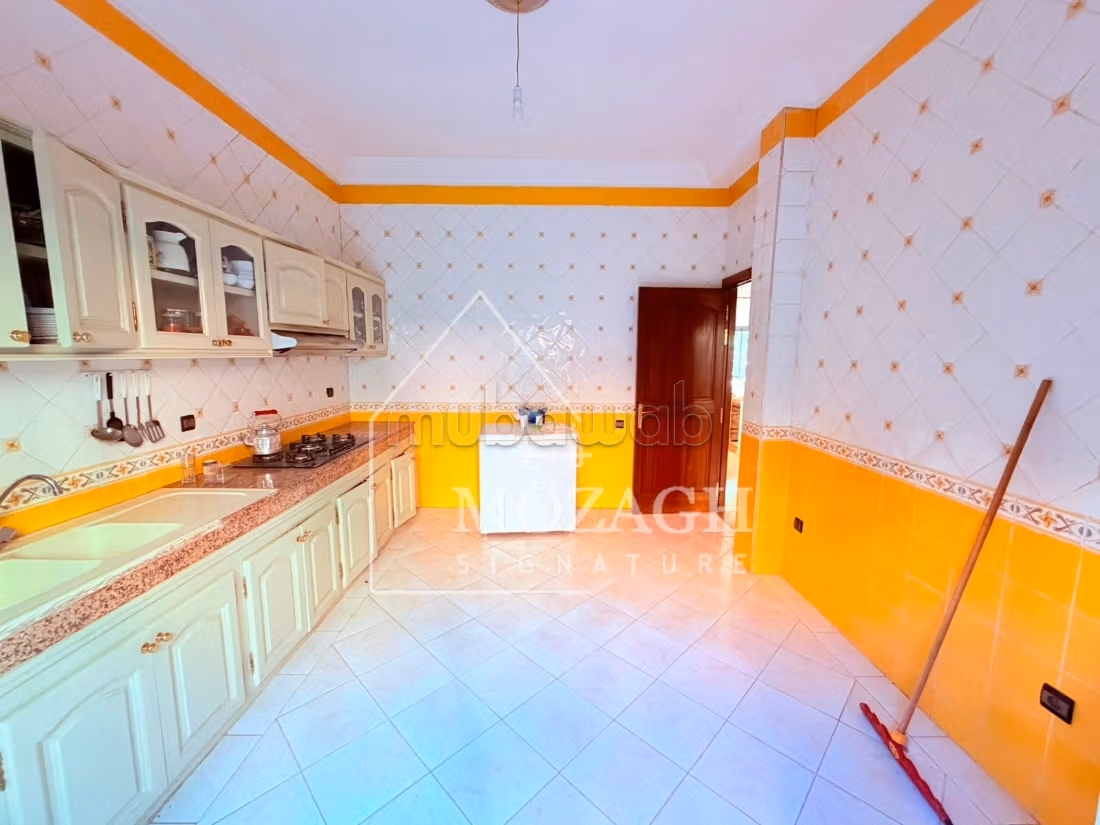 Magnifica villa con 4 camere a Targa