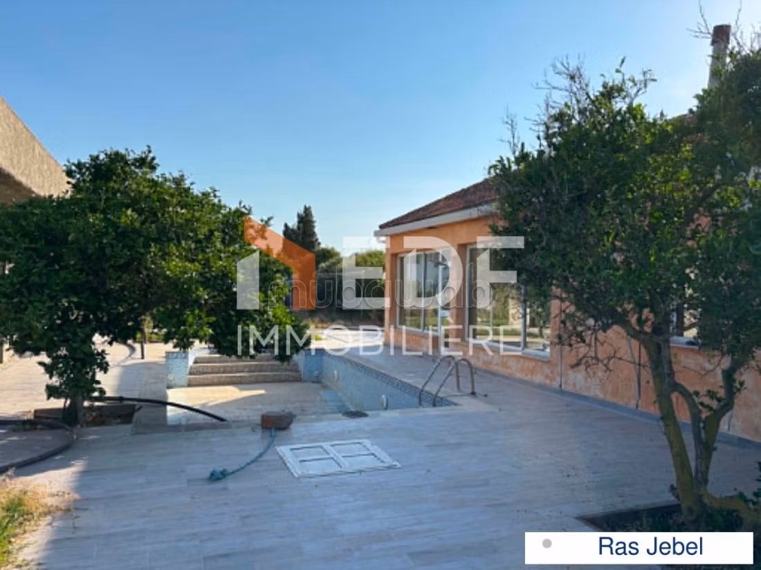 A Vendre Maison D'hôtes à plage Swisri Ras Jebel